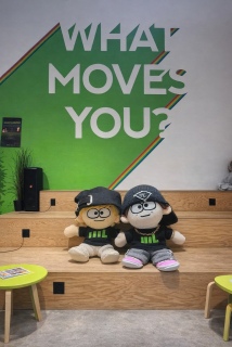 ���X�̃_���X�X�^�W�I�̃��r�[